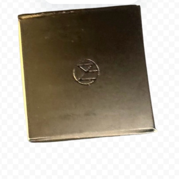 IL MAKIAGE Foundation #120 NEW IN BOX - Picture 5 of 7